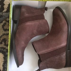 Gianni Bini ankle boots
